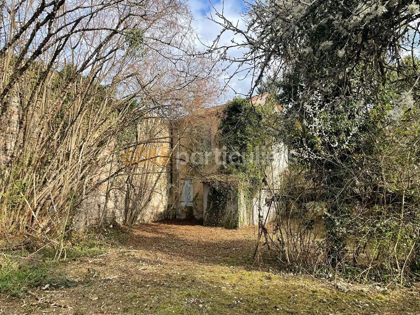 Maison à vendre, 50m², Sugères