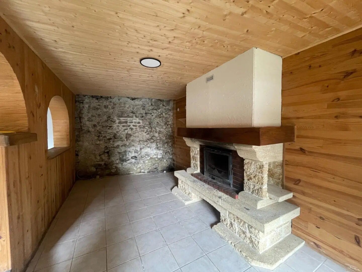 Maison à vendre, 71m², Aydat
