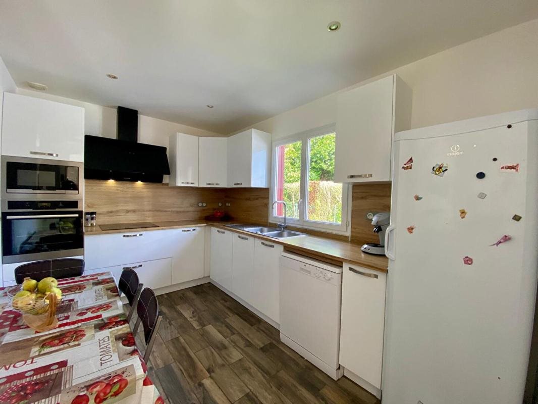 Maison à vendre, 97m², Ablon