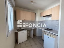 Appartement à louer, 49m², Lucé