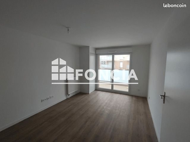 Appartement à louer, 42m², Luisant