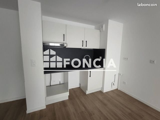 Appartement à louer, 42m², Luisant