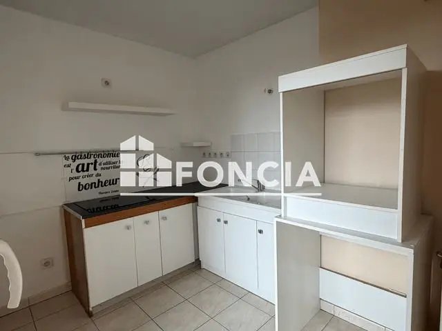 Appartement à louer, 46m², Lèves