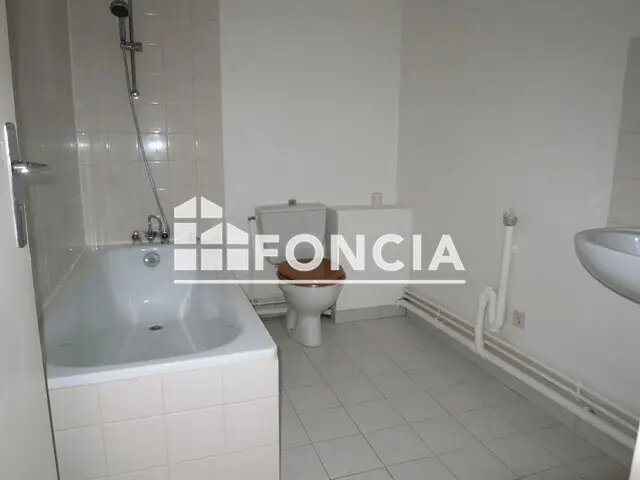 Appartement à louer, 62m², Epernon
