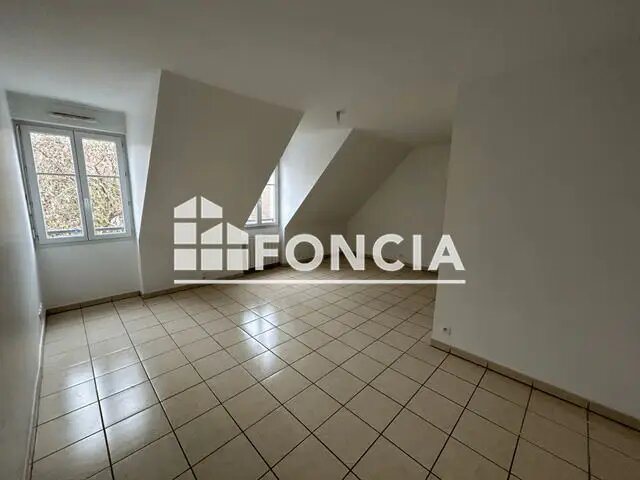 Appartement à louer, 61m², Dreux