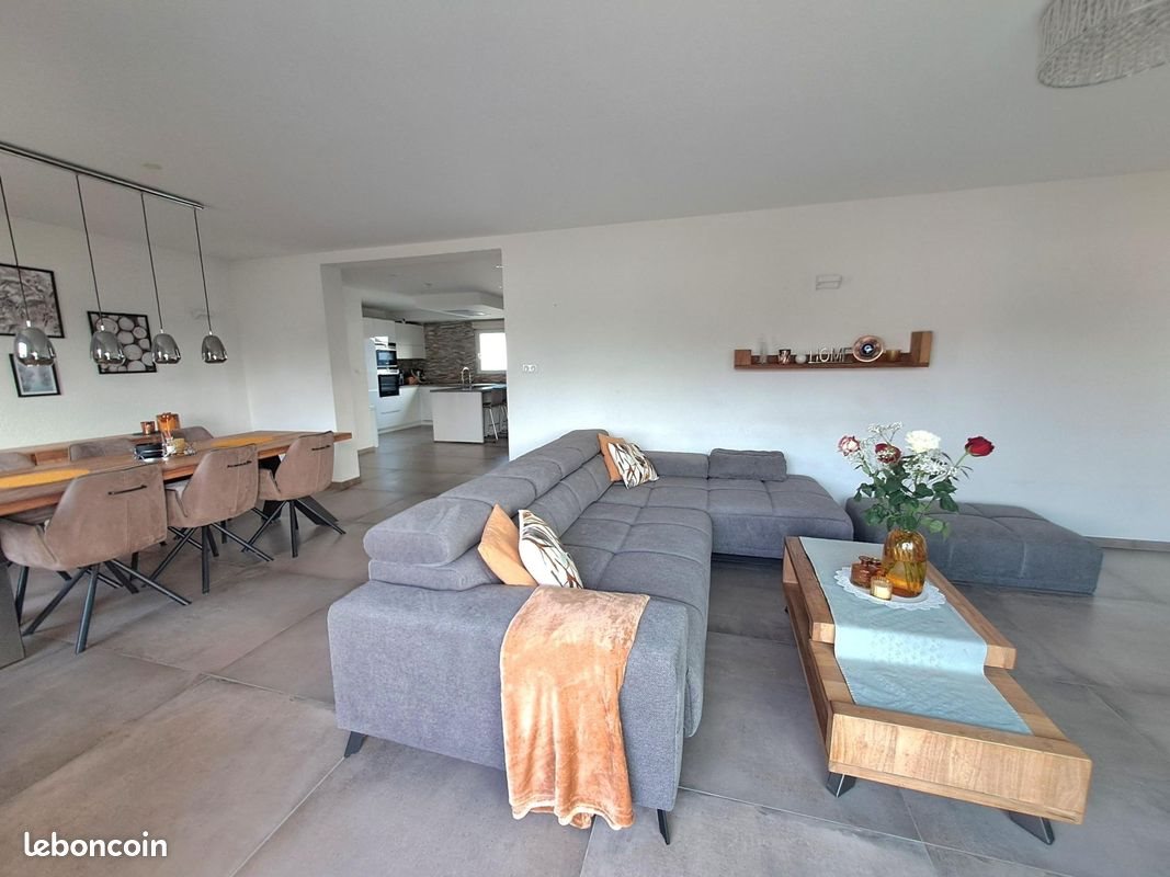 Appartement à vendre, 146m², Huningue