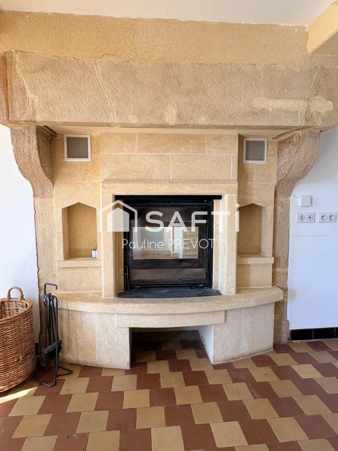 Maison à vendre, 103m², Saint-Christophe-en-Brionnais