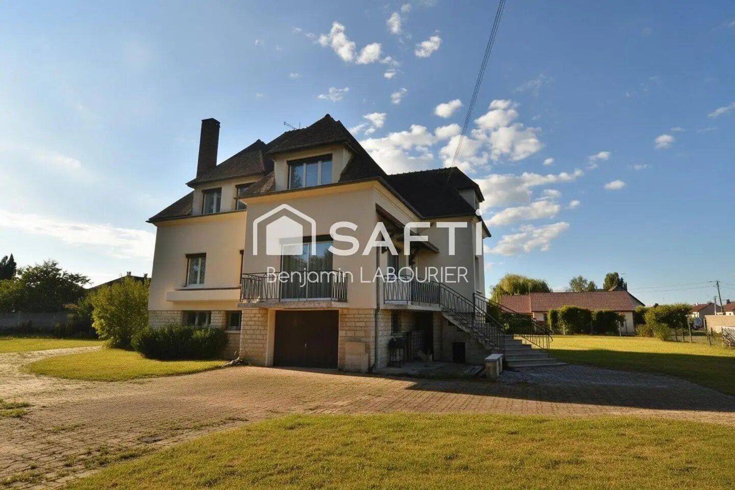 Maison à vendre, 218m², Brienon-sur-Armançon