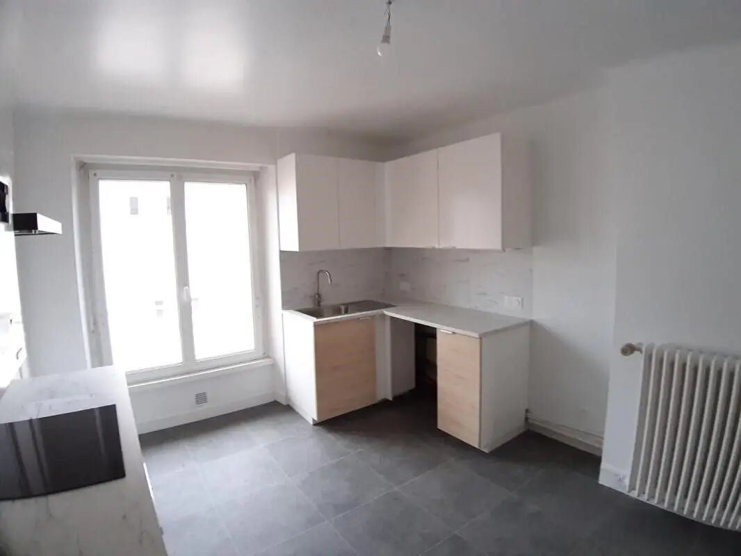 Appartement à louer, 86m², Saint-Dié-des-Vosges