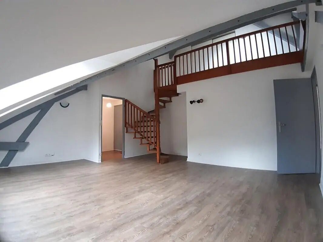 Appartement à louer, 76m², Saint-Dié-des-Vosges