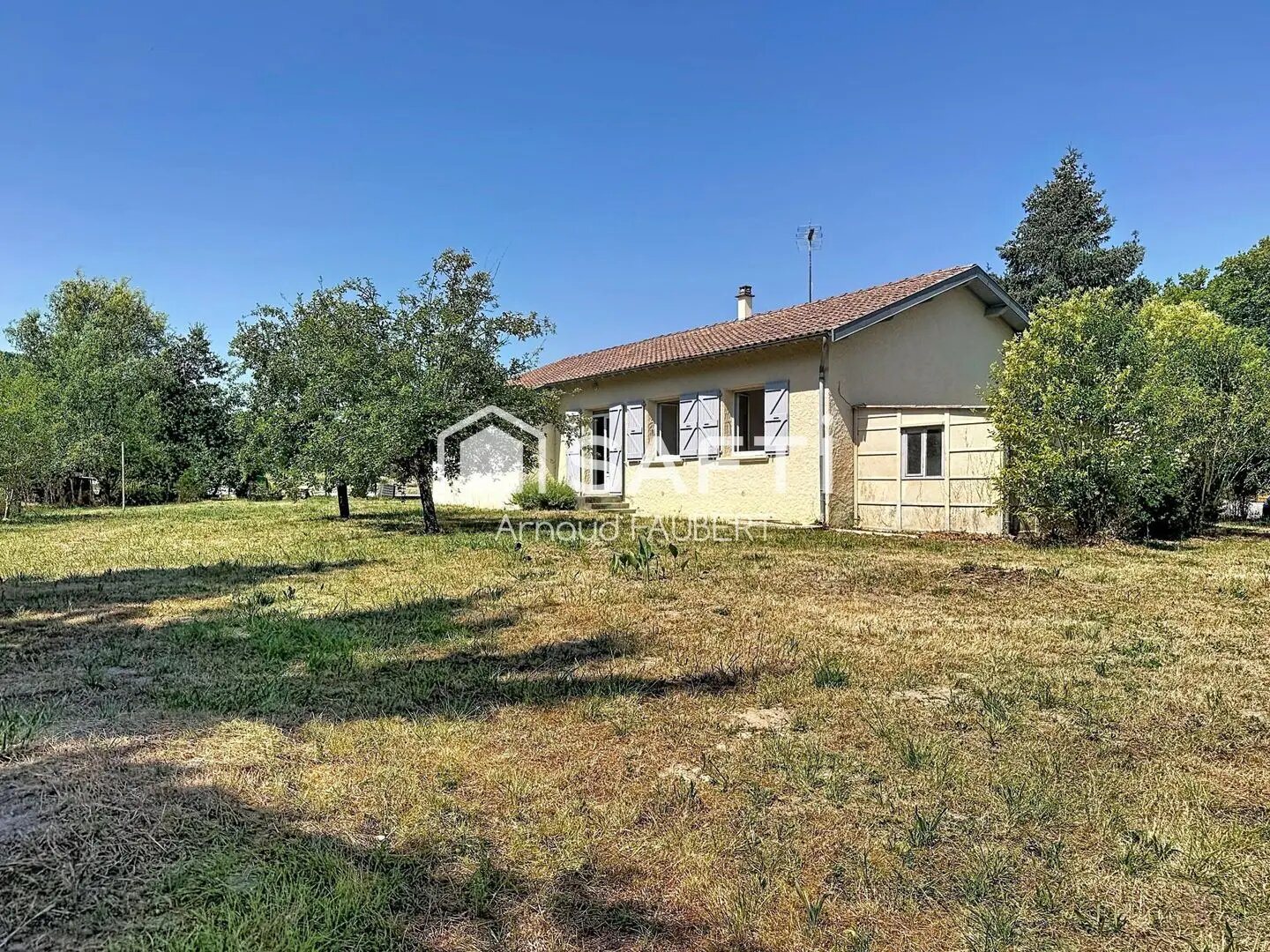 Maison à vendre, 99m², Montbrun-Bocage