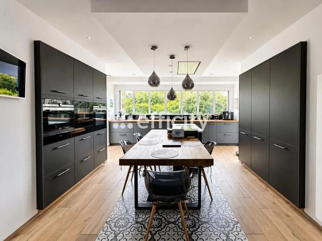 Maison à vendre, 210m², Brécé