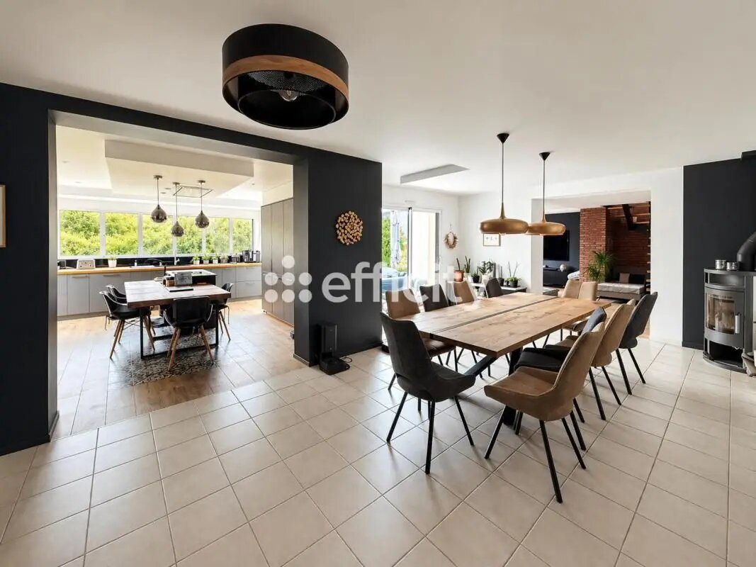 Maison à vendre, 210m², Brécé