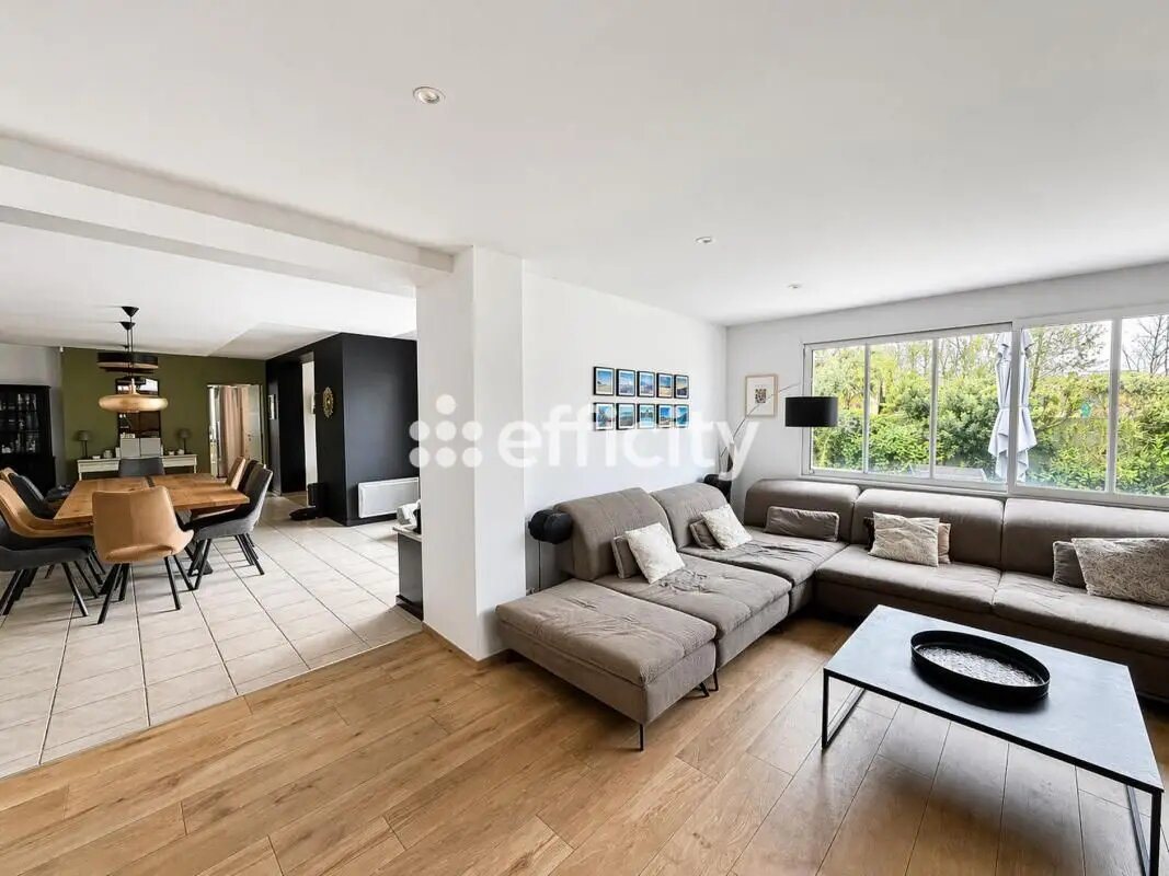 Maison à vendre, 210m², Brécé
