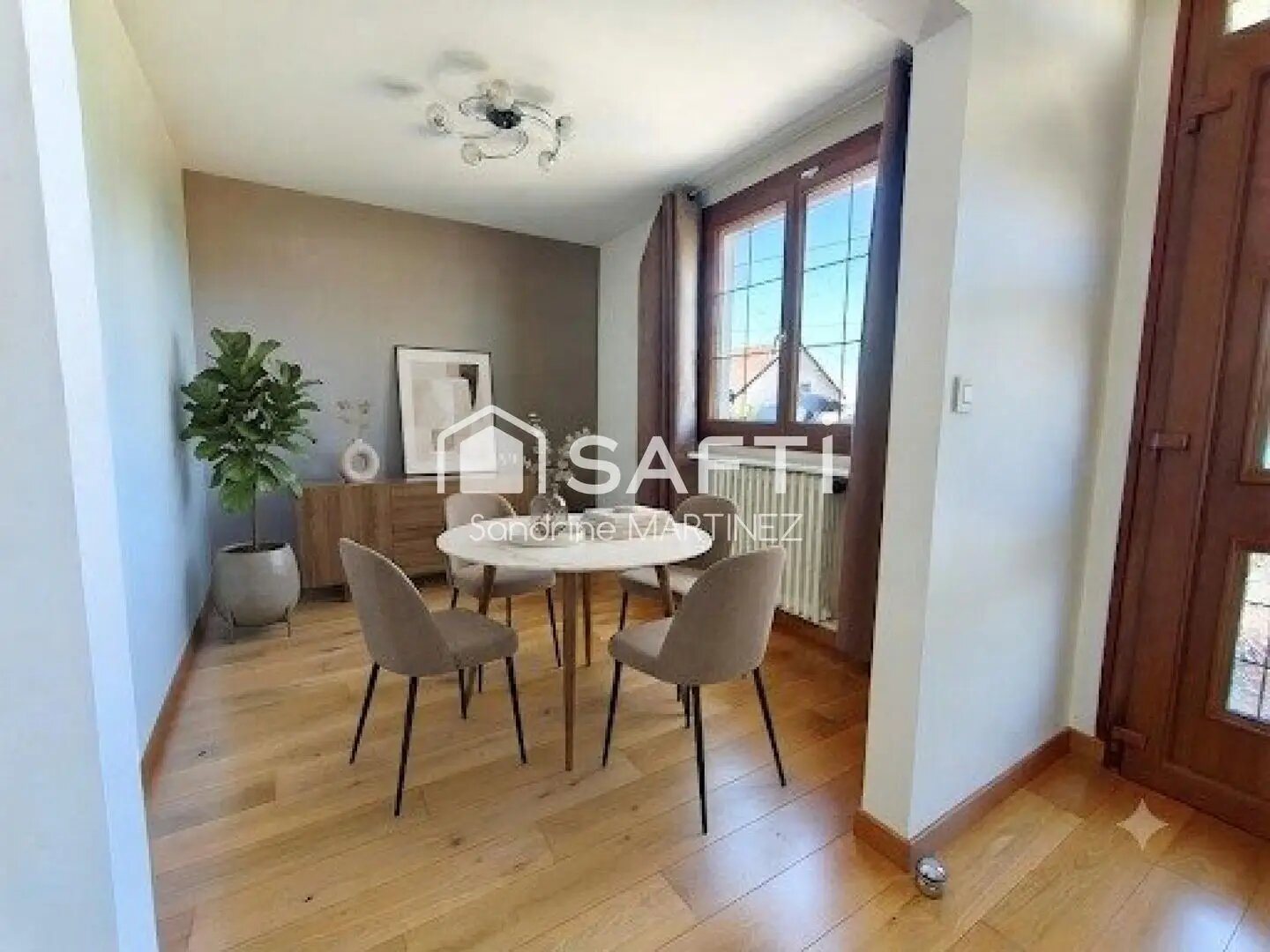 Maison à vendre, 143m², Andeville