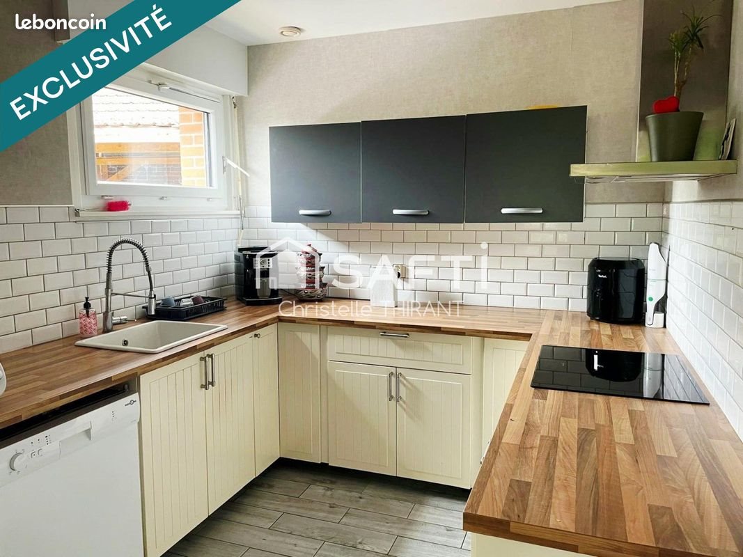 Maison à vendre, 177m², Beuvry