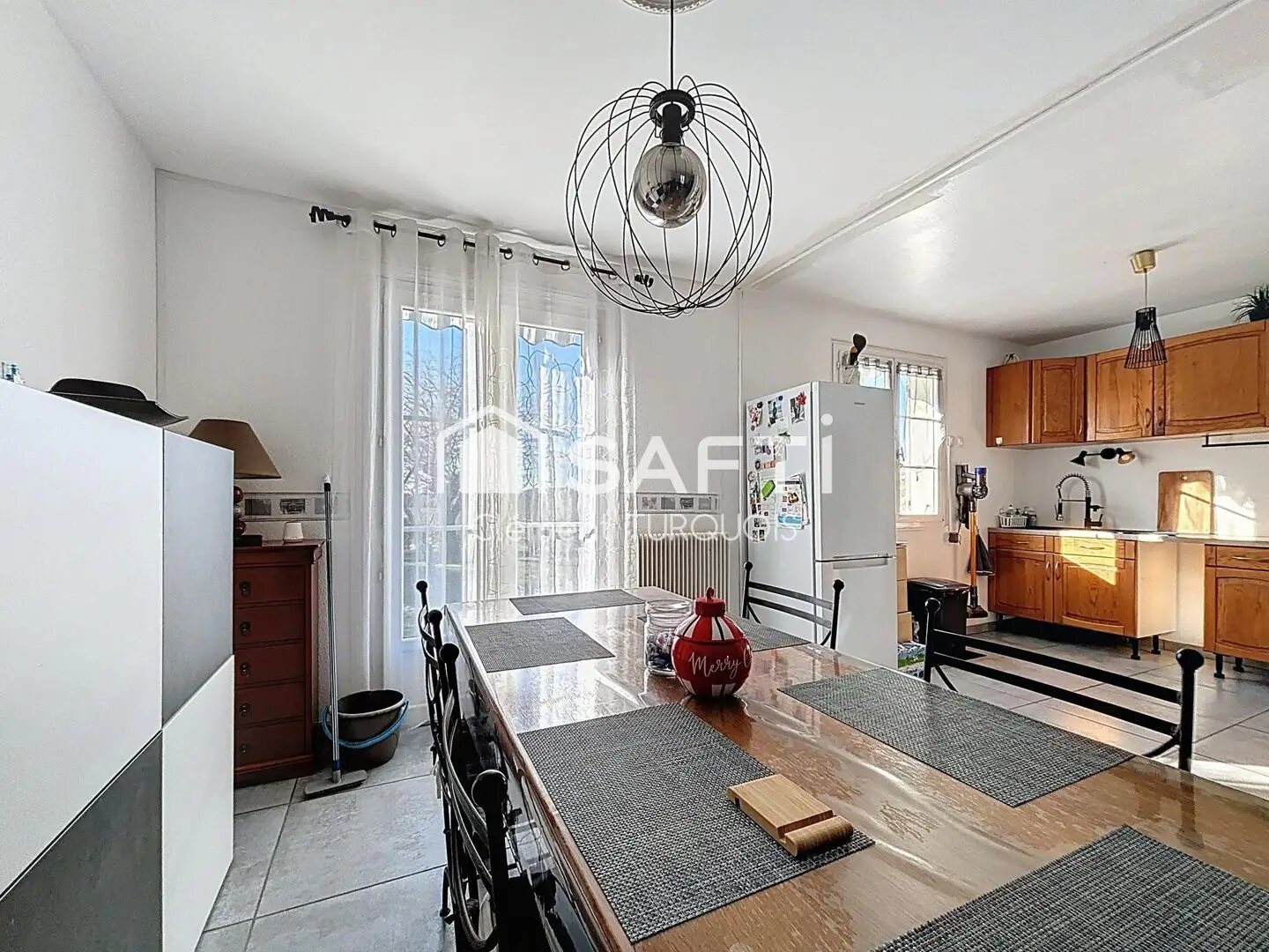 Maison à vendre, 117m², Saint-Cyr-sur-Loire