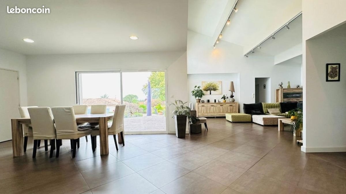 Maison à vendre, 158m², Arthès