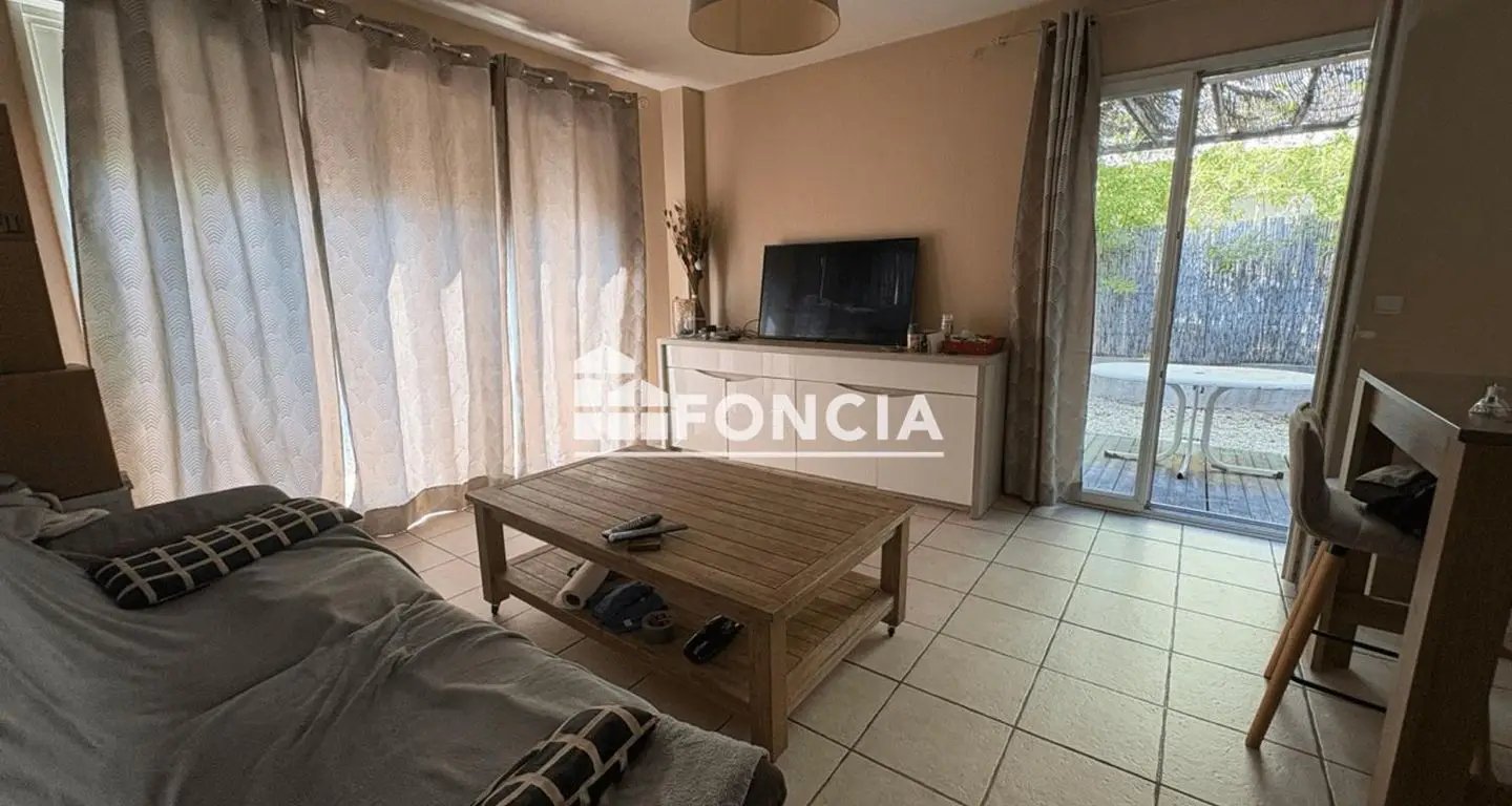 Appartement à louer, 45m², La Farlède