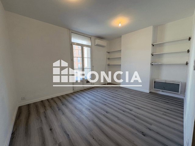 Appartement à louer, 46m², Hyères