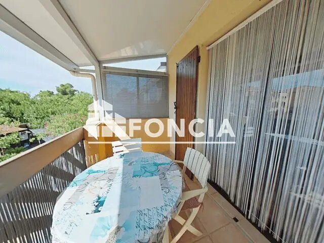 Appartement à louer, 18m², La Londe-les-Maures