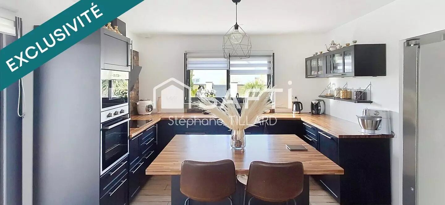 Maison à vendre, 142m², Caen