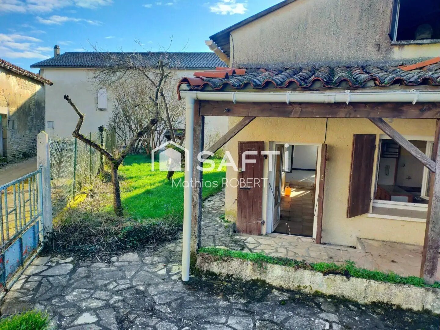 Maison à vendre, 110m², Paizay-Naudouin-Embourie
