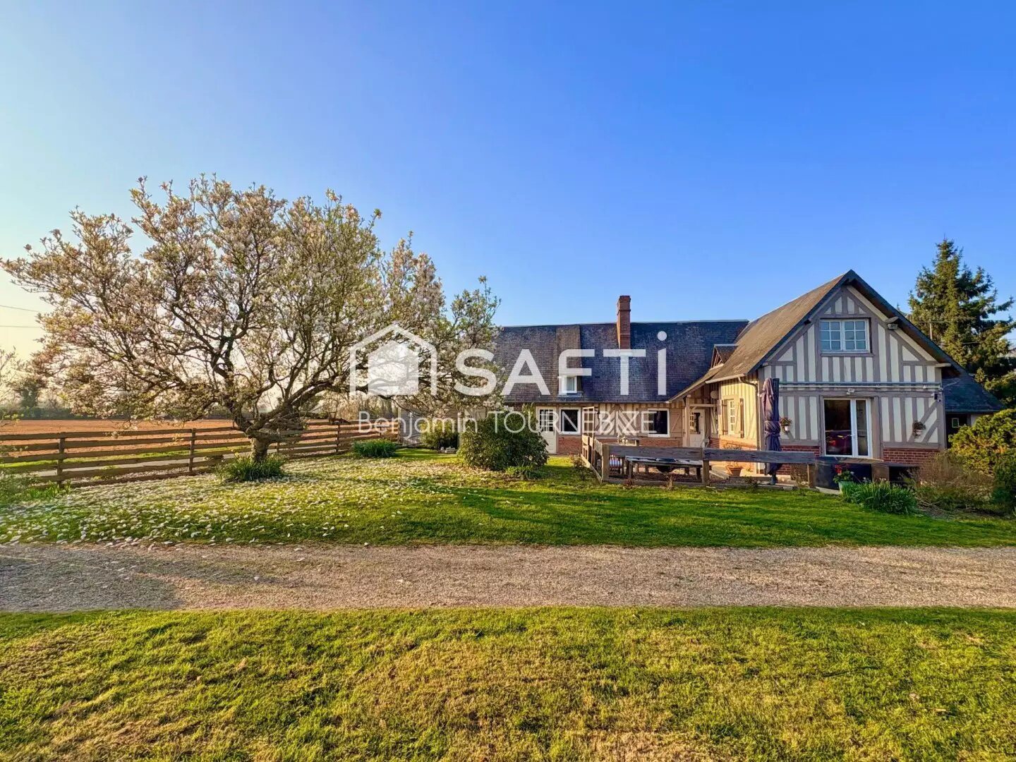 Maison à vendre, 125m², Lisieux