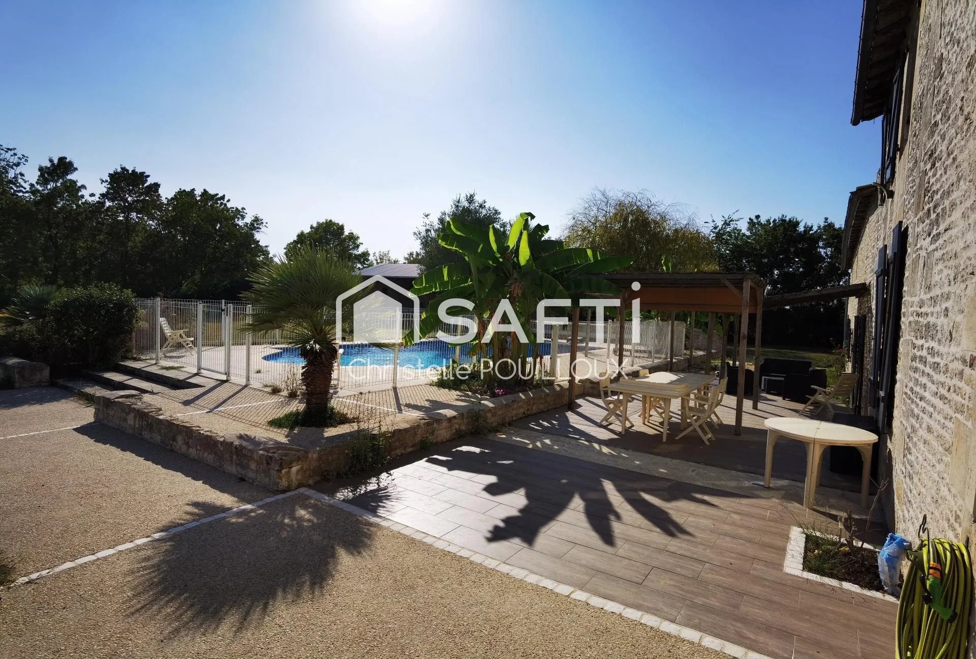 Maison à vendre, 400m², Aiffres