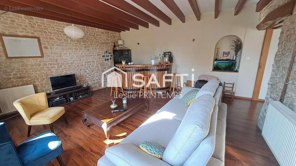 Maison à vendre, 170m², Coulonges-sur-l'Autize