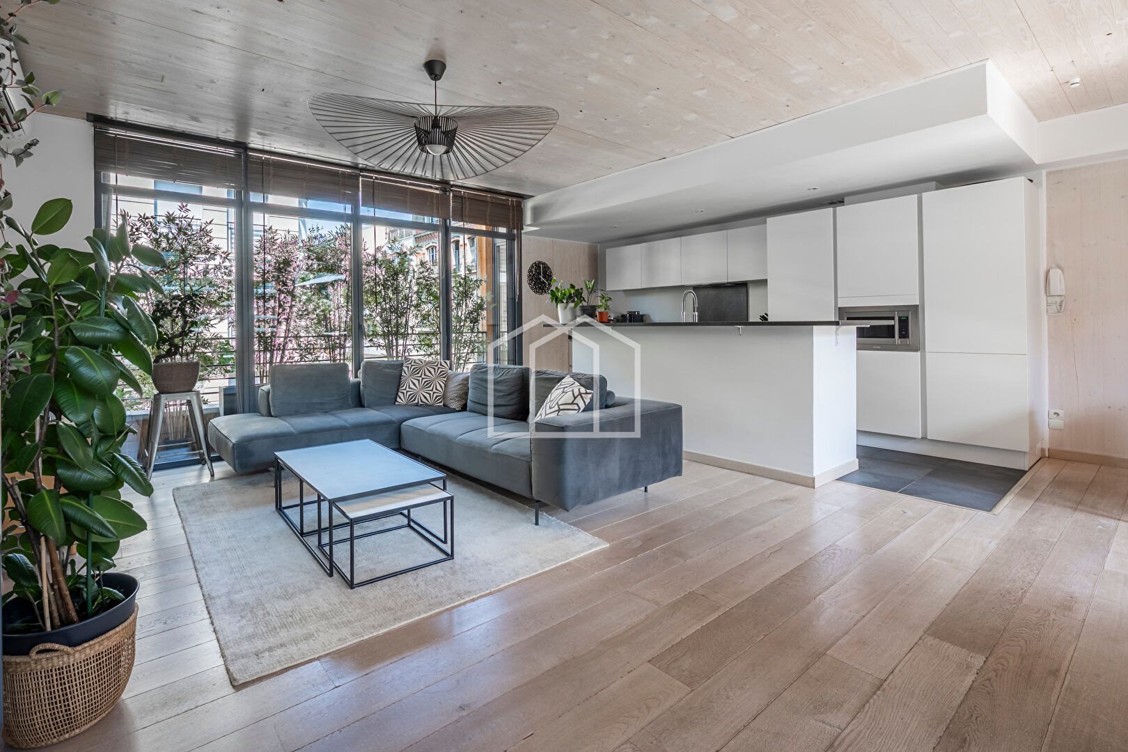 Maison à louer, 164m², Suresnes