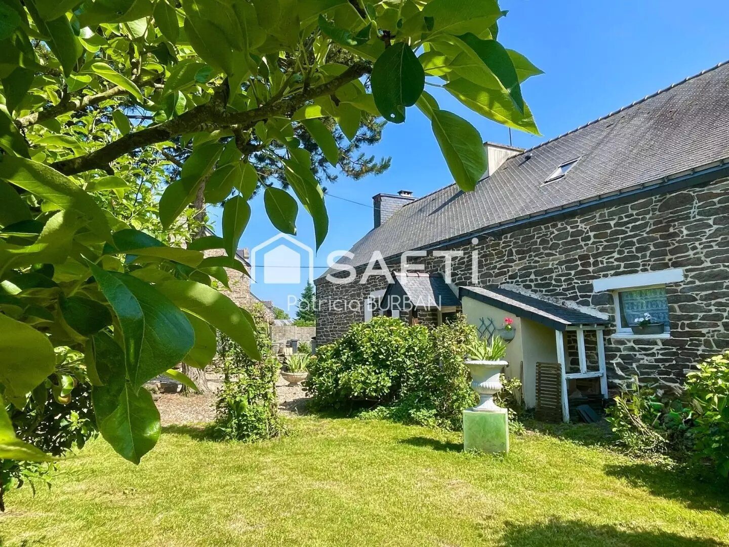 Maison à vendre, 234m², Larré