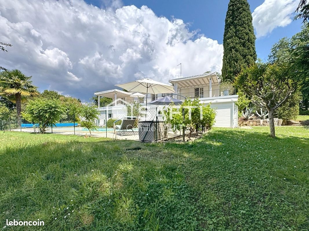 Maison à vendre, 360m², Latresne