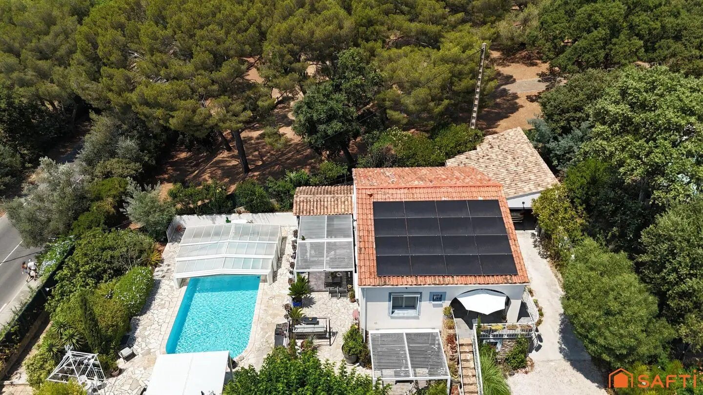 Maison à vendre, 135m², Bormes-les-Mimosas