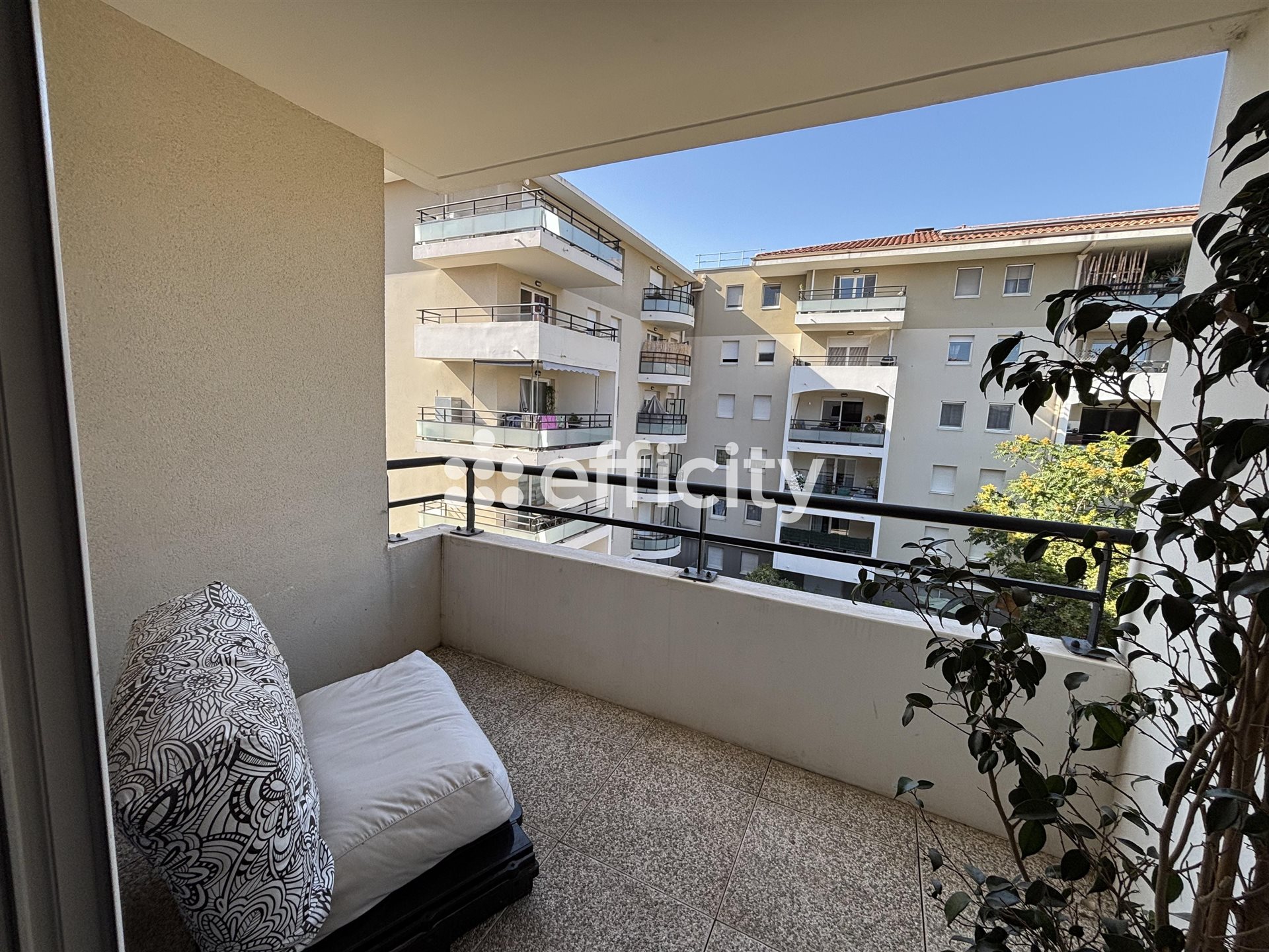 Appartement à vendre, 39m², Miramas