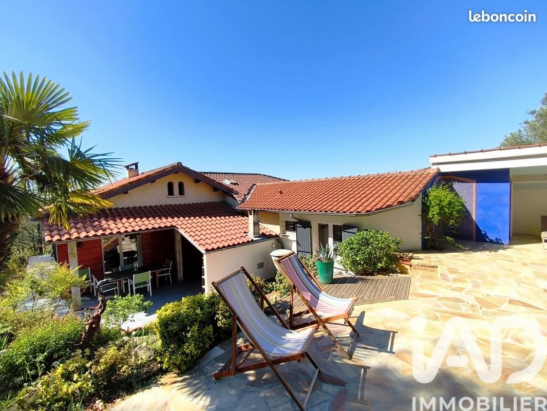 Maison à vendre, 151m², Arthès