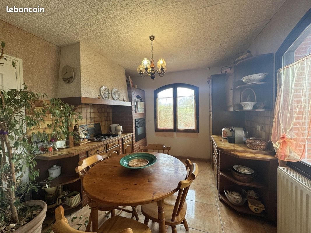 Maison à vendre, 207m², Lapeyrouse-Fossat