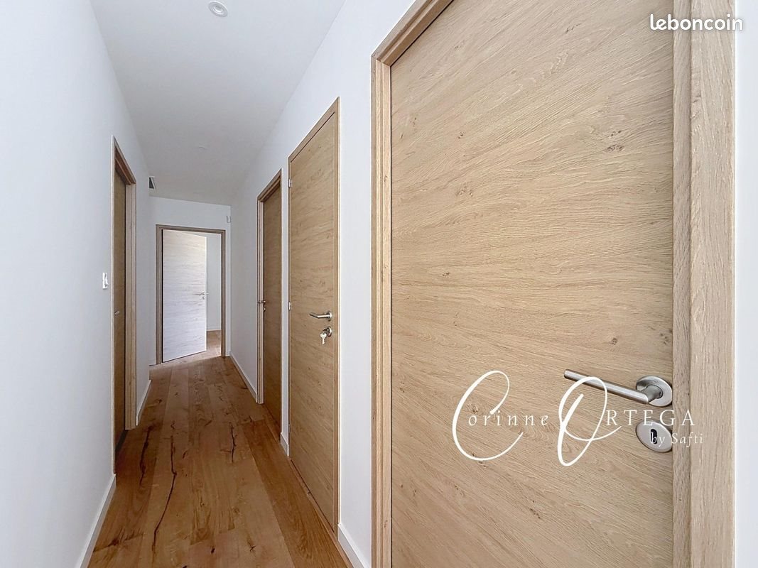 Maison à vendre, 137m², Nîmes
