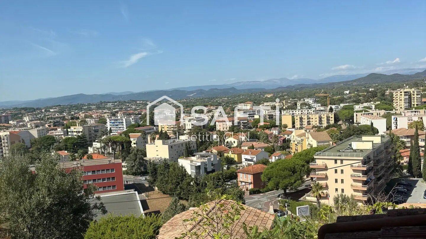 Maison à vendre, 190m², Saint-Raphaël