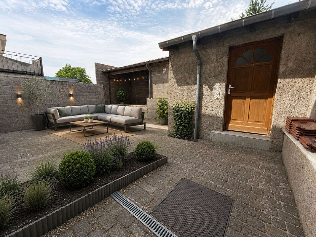 Appartement à vendre, 217m², Talange
