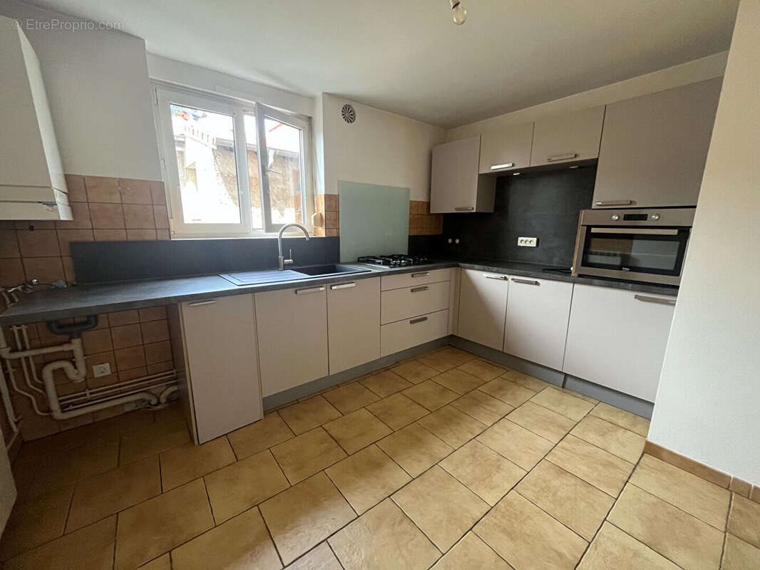 Appartement à vendre, 217m², Talange
