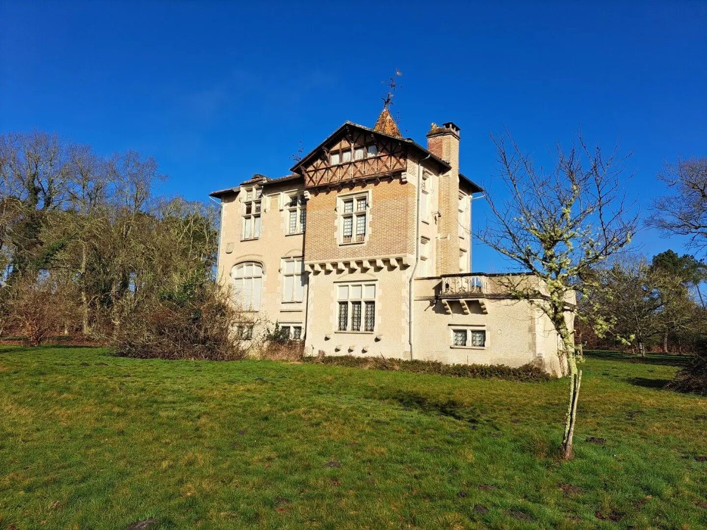 Maison à vendre, 297m², Retjons