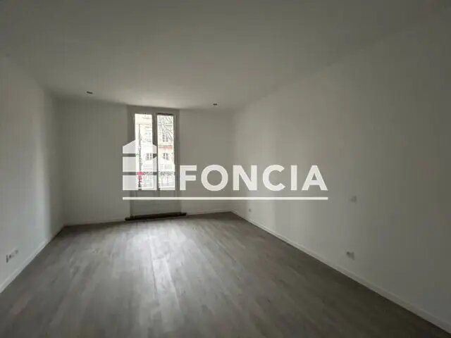 Appartement à louer, 41m², Nîmes