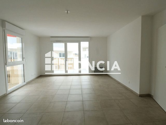 Appartement à louer, 66m², Nîmes