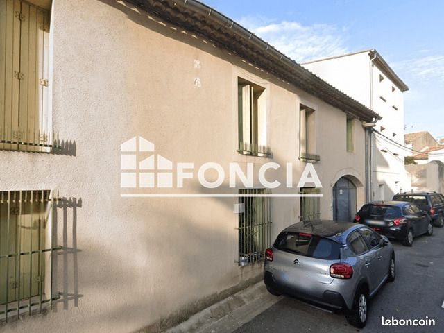 Appartement à louer, 19m², Nîmes