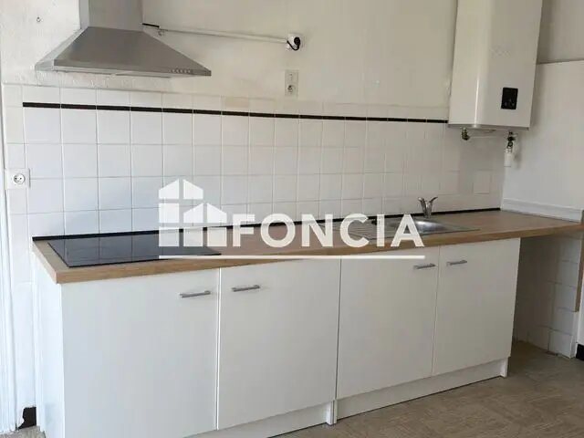 Appartement à louer, 42m², Saint-Hilaire-de-Brethmas