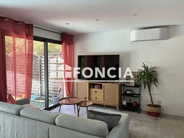 Maison à louer, 80m², Aigues-Vives