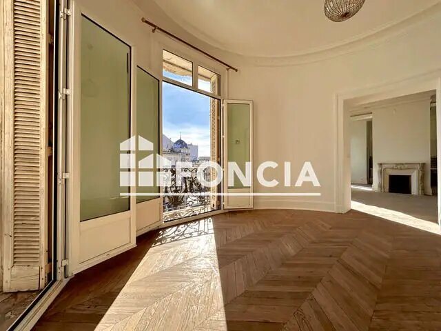 Appartement à louer, 137m², Montpellier