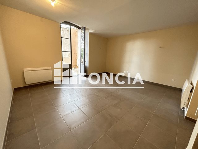 Appartement à louer, 82m², Viols-en-Laval