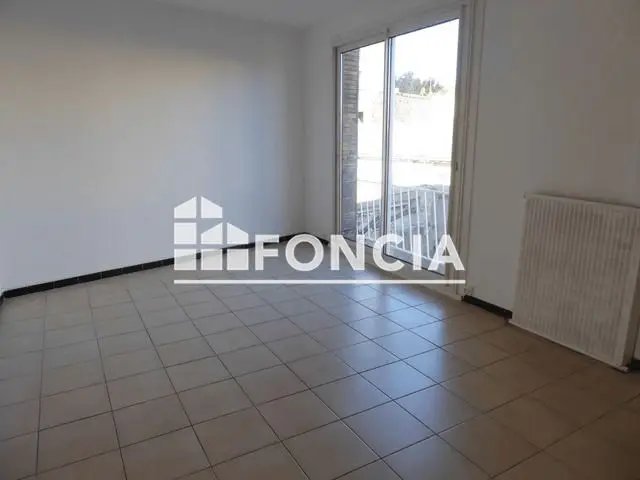 Appartement à louer, 35m², Nîmes